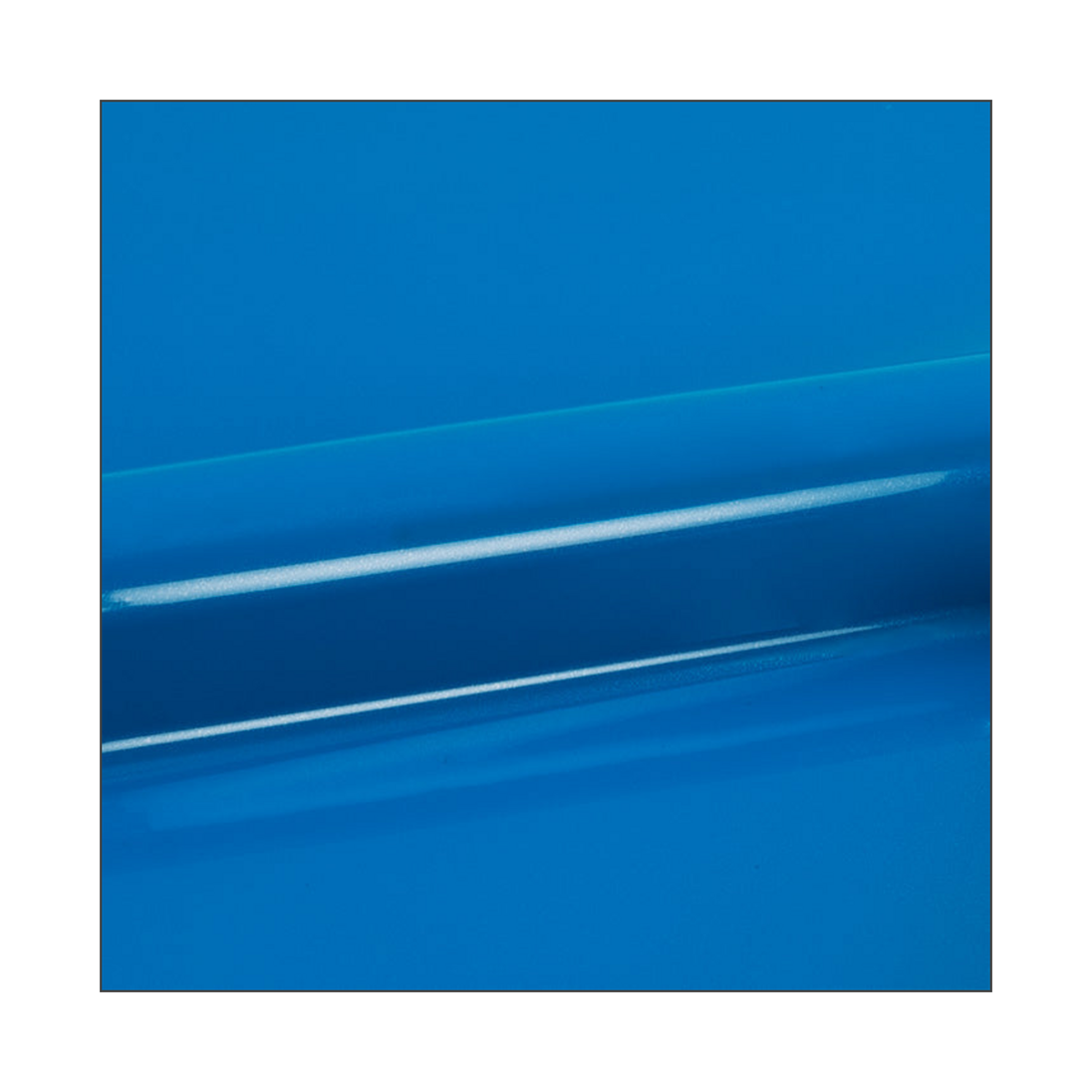 Siser EasyWeed Sky Blue heat transfer vinyl, official color and film surface reference