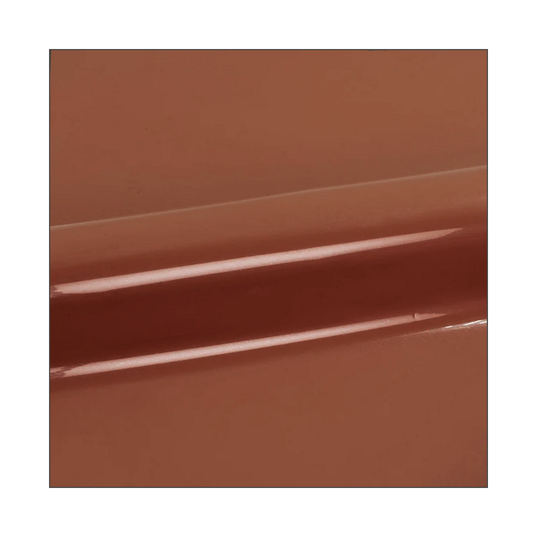 Siser EasyWeed Hazelnut heat transfer vinyl, official color and film surface reference