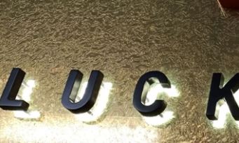 Oracal 383 Ultraleaf Cast Chrome and Gold Vinyl