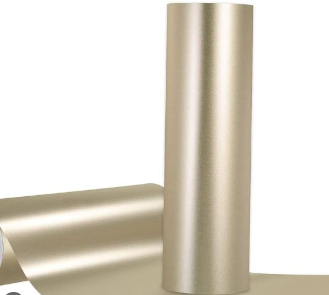 Lumina 2100 Champagne Metallic material color reference; appearance varies with lighting and screen settings.