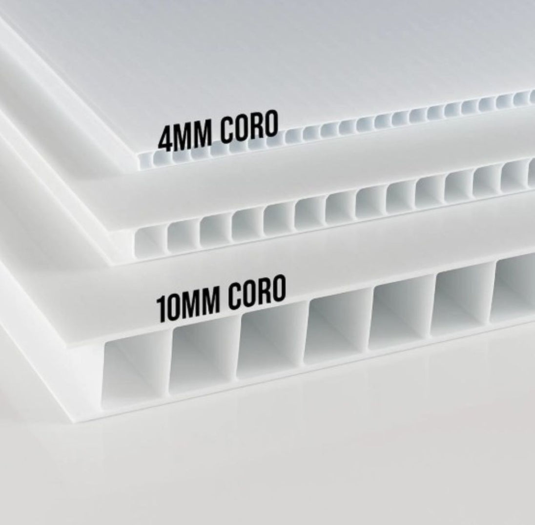 Two white honeycomb panels with '4MM CORO' and '10MM CORO' labels on a light gray background.