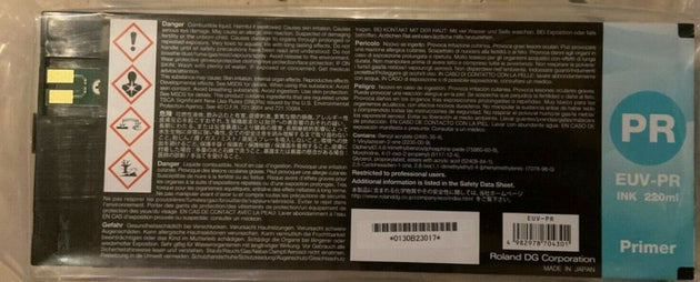 Roland DG ink cartridge packaging with label and branding