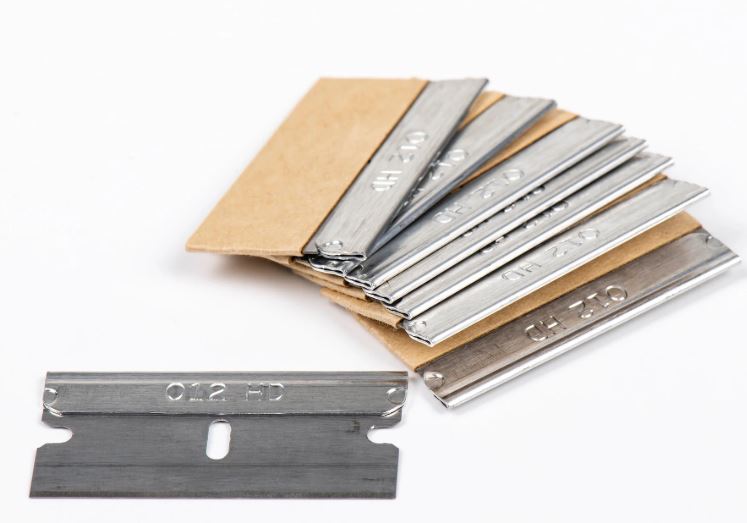 Single Edge Razor Blades – 100 Blades per Box